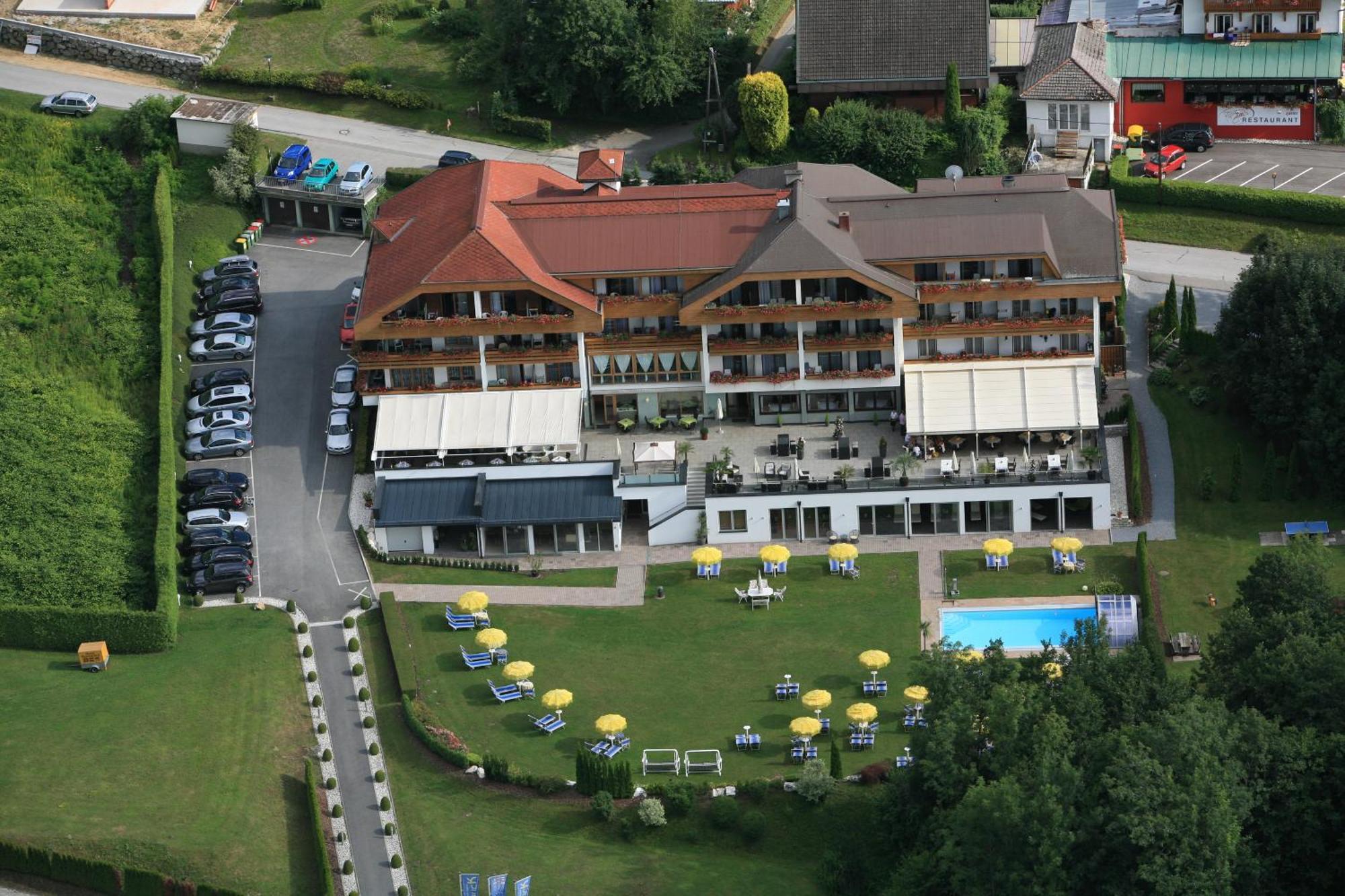 Dei Hotel Schoenblick Velden am Woerthersee Exterior photo