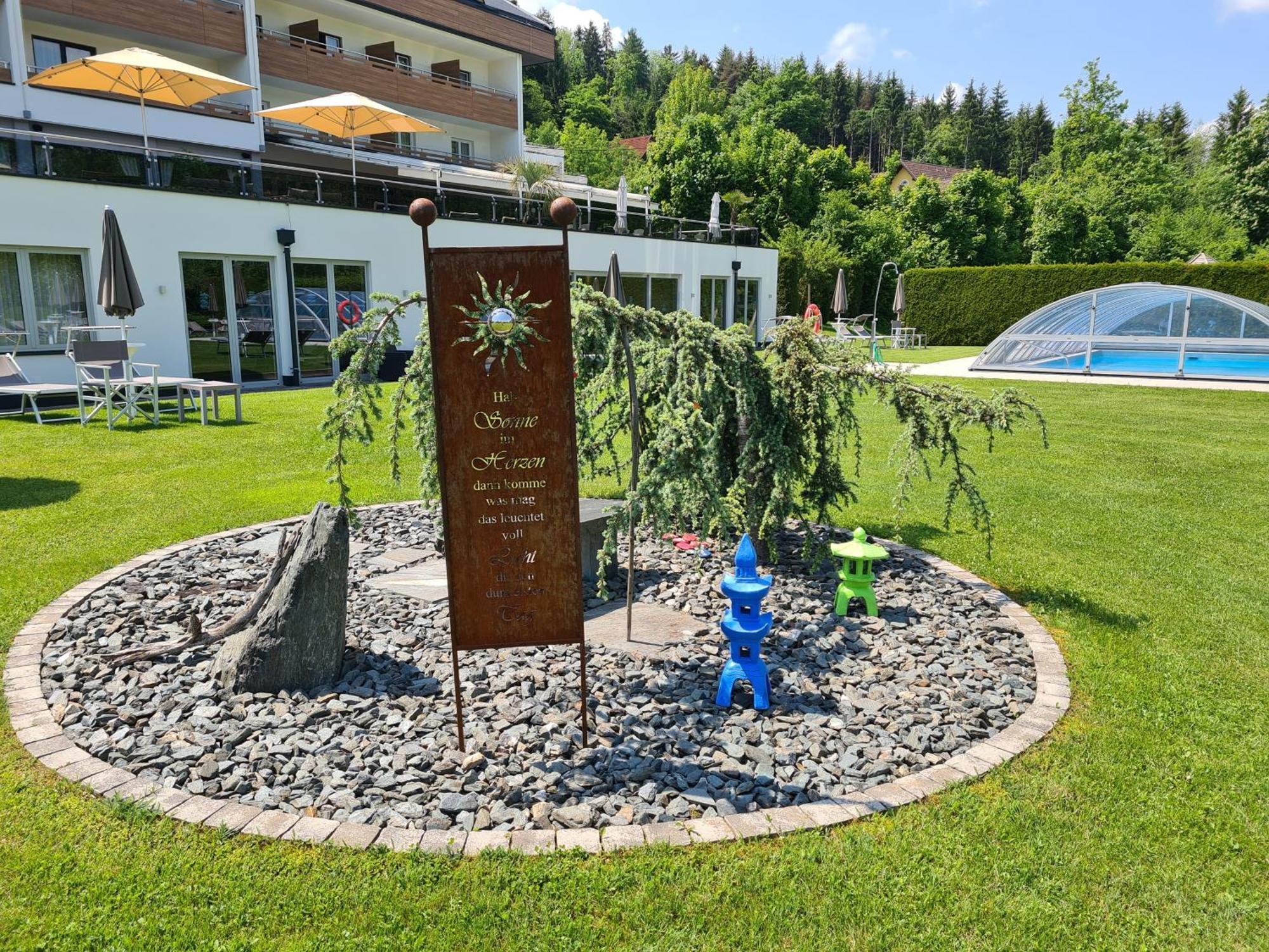 Dei Hotel Schoenblick Velden am Woerthersee Exterior photo