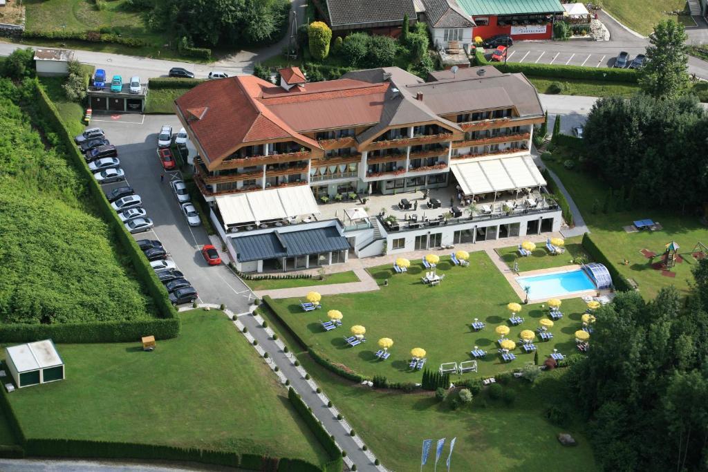 Dei Hotel Schoenblick Velden am Woerthersee Exterior photo
